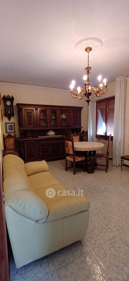 appartamento in vendita a Pistoia in zona Stadio
