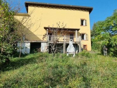 casa semindipendente in vendita a Pistoia
