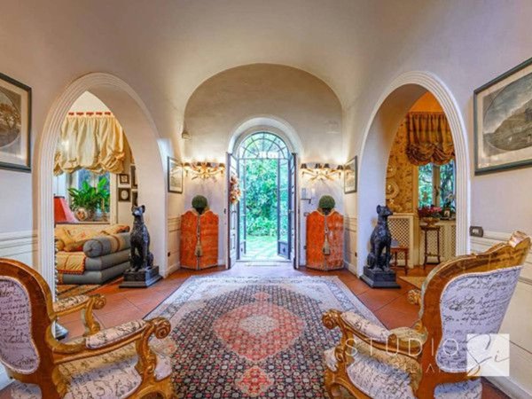 casa indipendente in vendita a Pistoia in zona Spazzavento