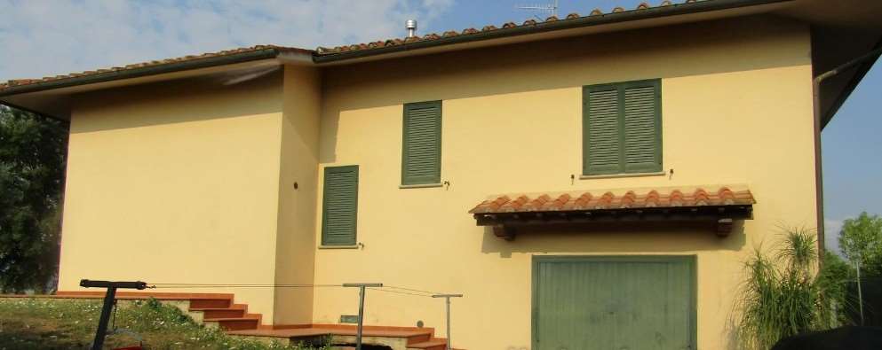 casa indipendente in vendita a Pistoia