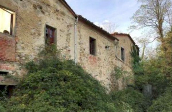 casa indipendente in vendita a Pistoia
