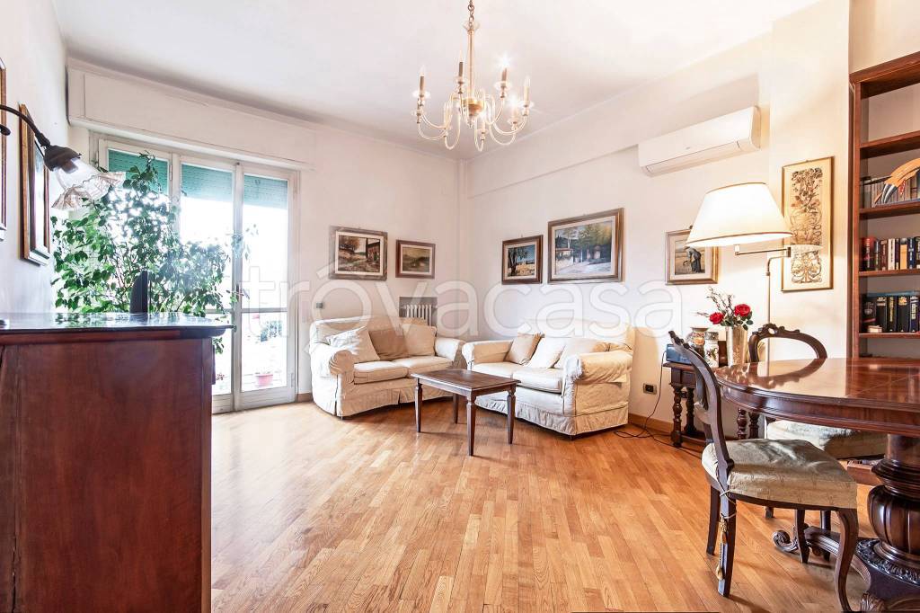 appartamento in vendita a Pistoia in zona Centro Città