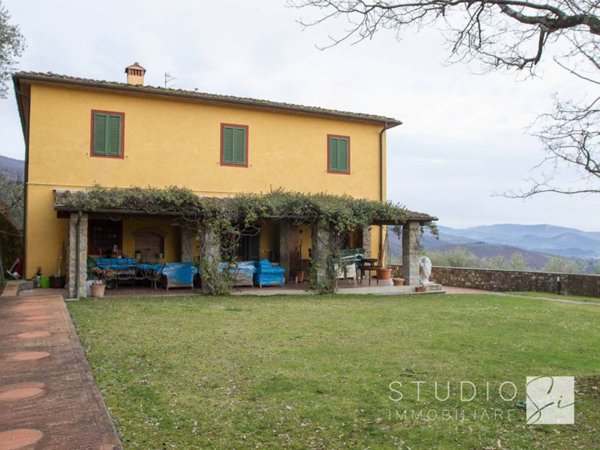 casa indipendente in vendita a Pistoia