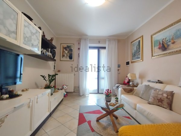 casa indipendente in vendita a Pistoia in zona Bottegone