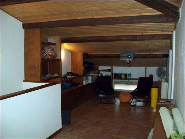 casa indipendente in vendita a Pistoia