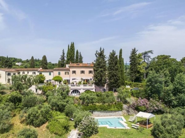 villa in vendita a Pistoia in zona Arcigliano