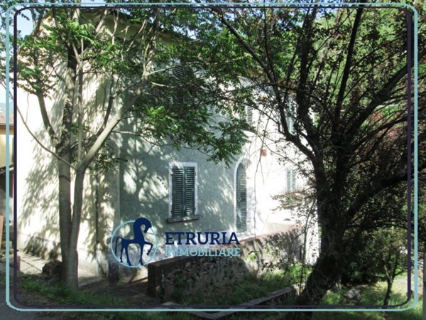 casa indipendente in vendita a Pistoia in zona Baggio