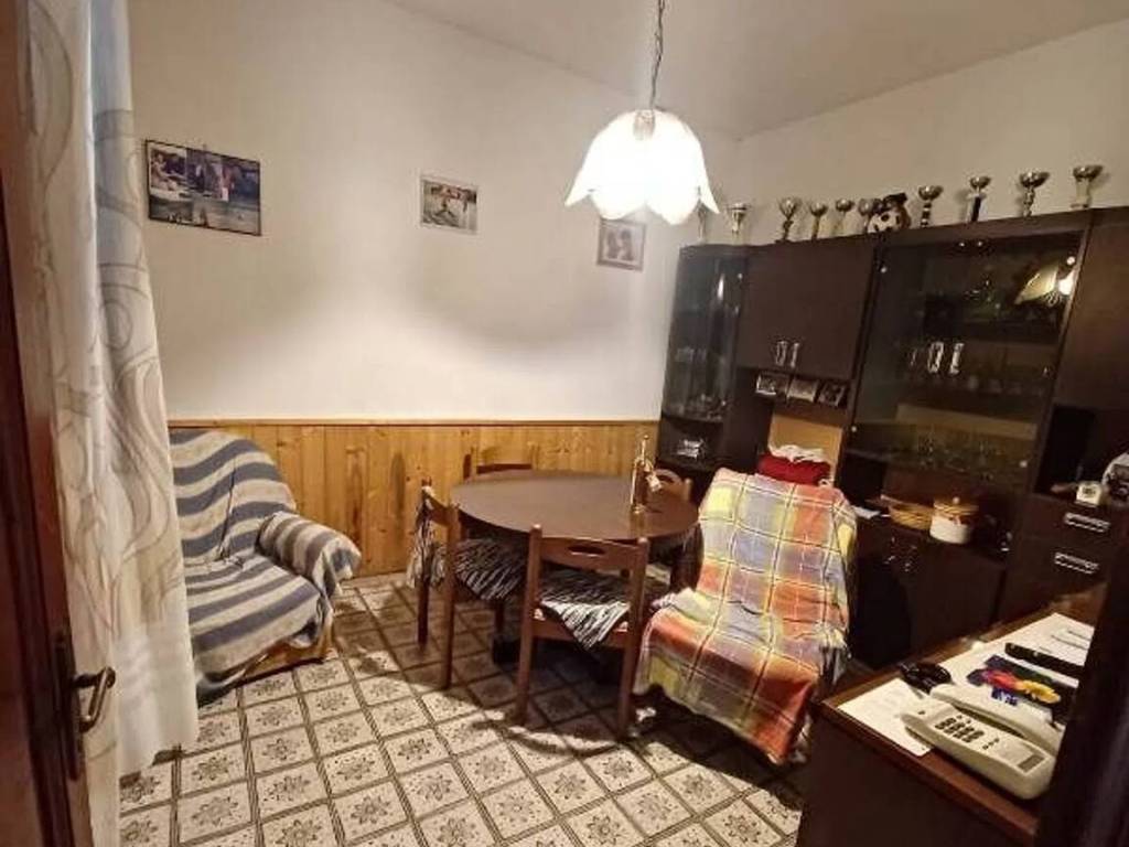 casa indipendente in vendita a Pistoia in zona Arcigliano