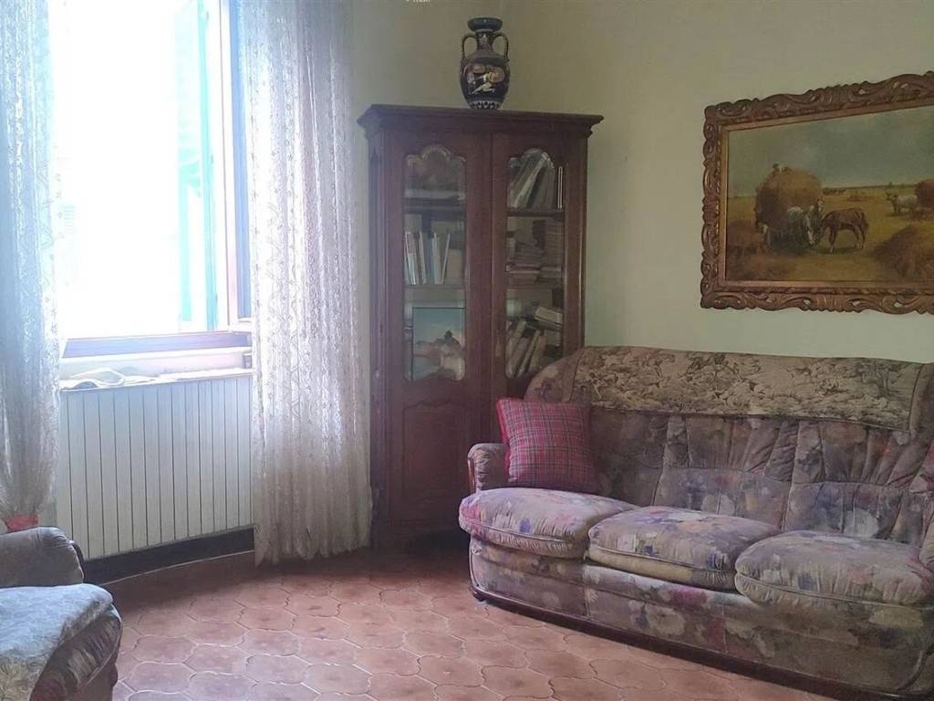 appartamento in vendita a Pistoia in zona Stadio