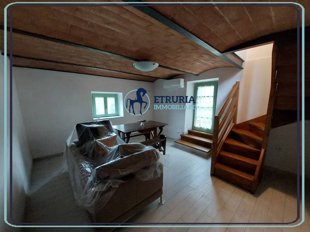 casa indipendente in vendita a Pistoia in zona La Cugna