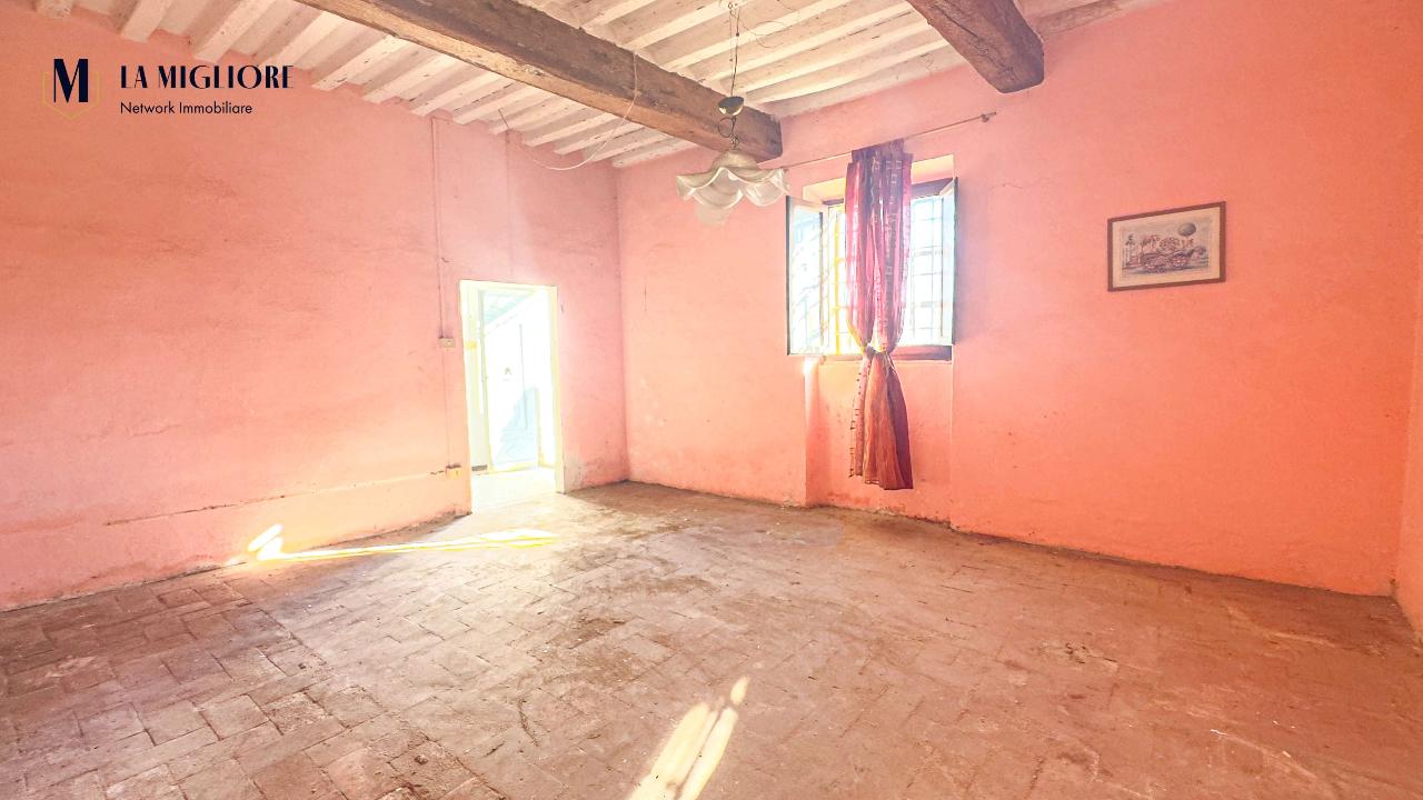appartamento in vendita a Pistoia in zona La Cugna