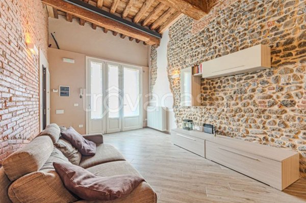 appartamento in vendita a Pistoia in zona Centro Città
