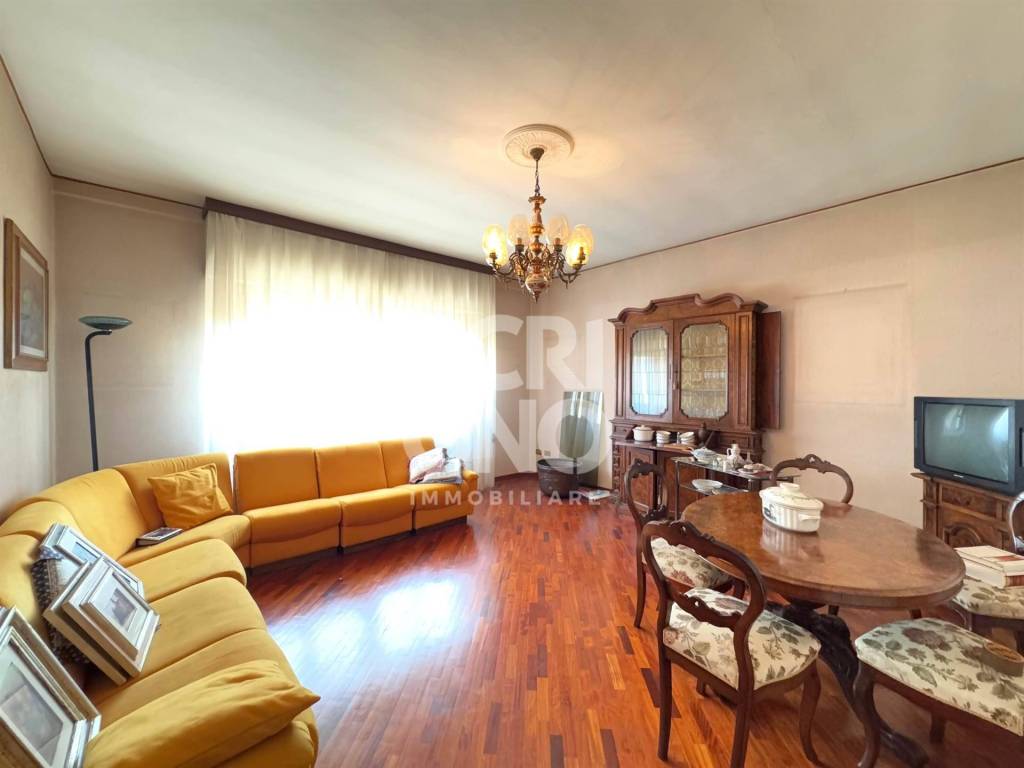 appartamento in vendita a Pistoia in zona Centro Città