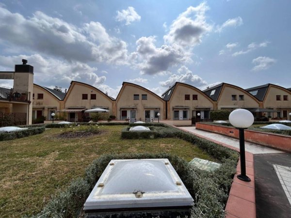 appartamento in vendita a Pistoia in zona Centro Città