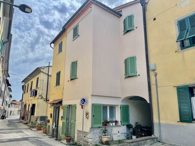 appartamento in vendita a Pistoia in zona San Felice
