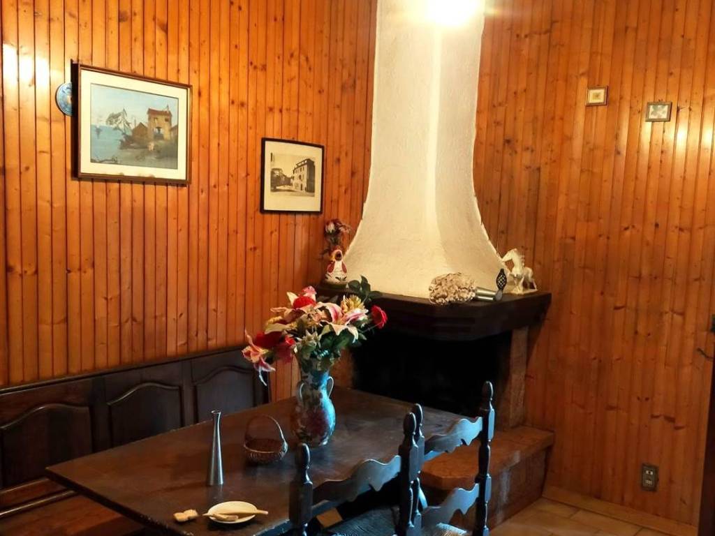 appartamento in vendita a Pistoia in zona Campiglio