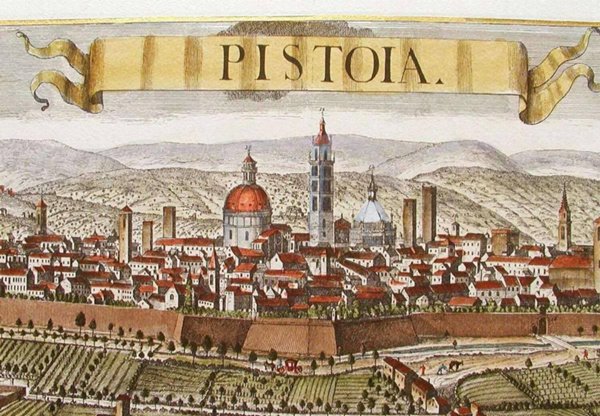 appartamento in vendita a Pistoia in zona Centro Città