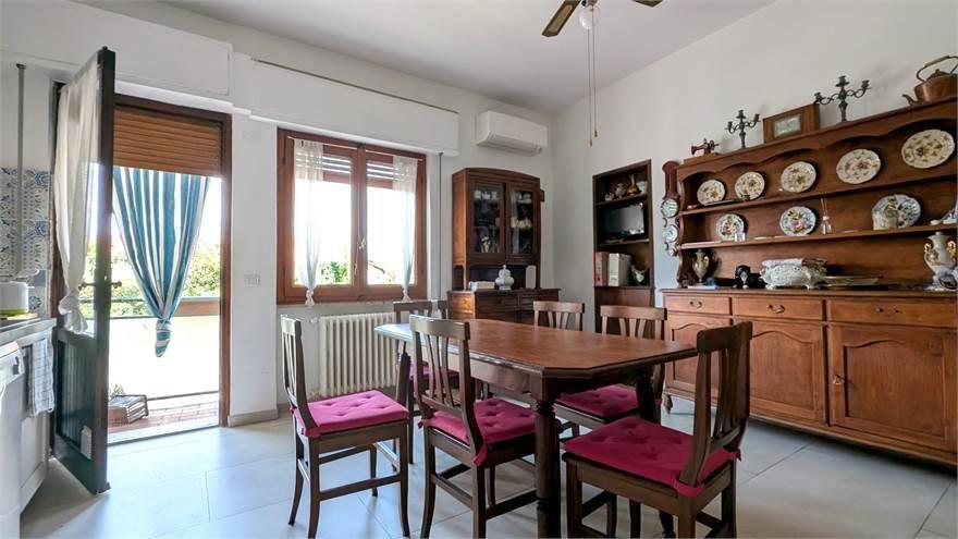 appartamento in vendita a Pistoia in zona Centro Città