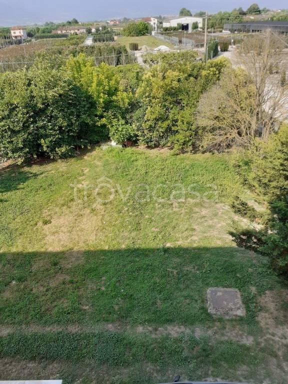 appartamento in vendita a Pistoia in zona Bottegone