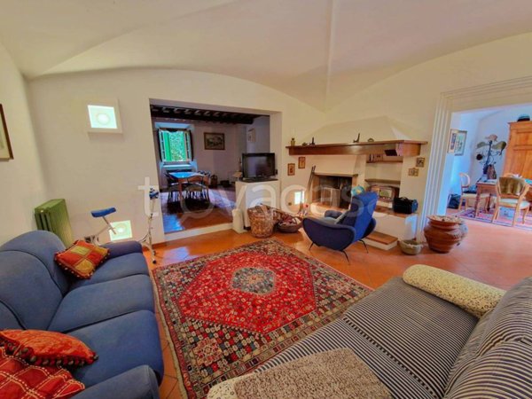 casa indipendente in vendita a Pistoia