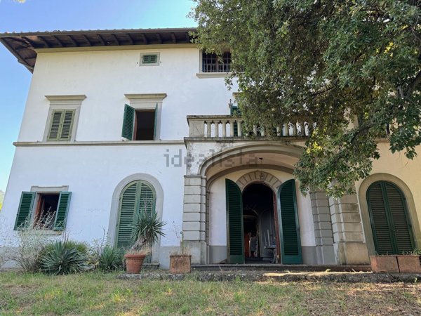 casa indipendente in vendita a Pistoia in zona Valdibrana