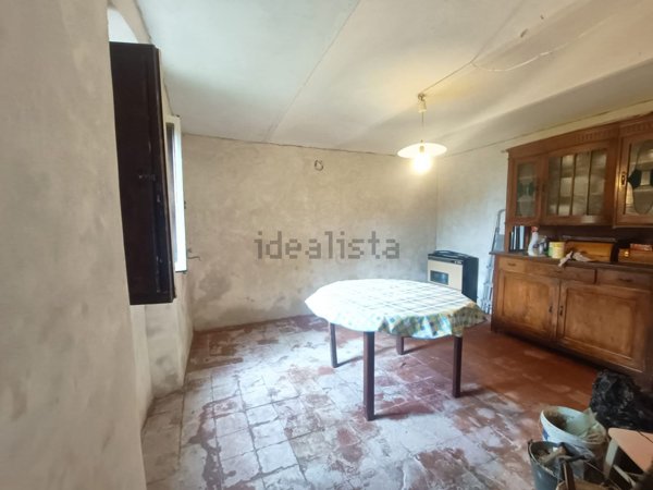 casa indipendente in vendita a Pistoia in zona Sammommè