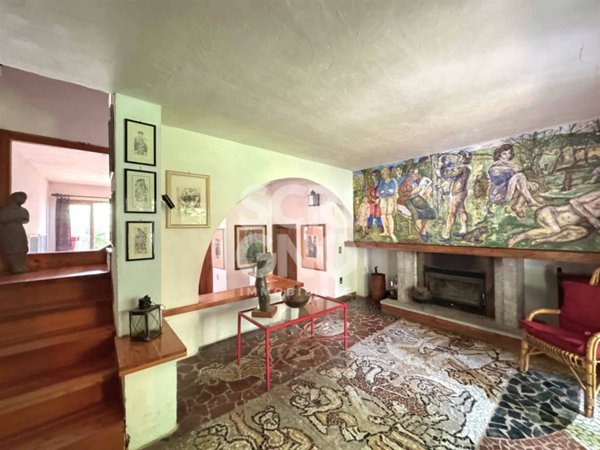 casa indipendente in vendita a Pistoia in zona Sammommè