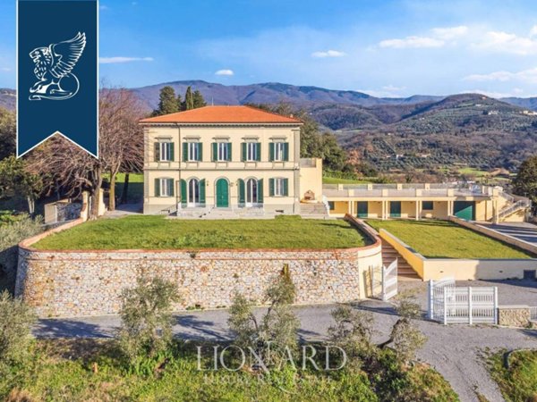 villa in vendita a Pistoia in zona Stadio