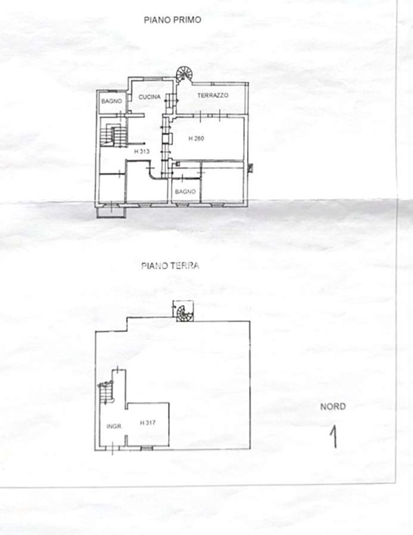 casa indipendente in vendita a Pistoia in zona Centro Città