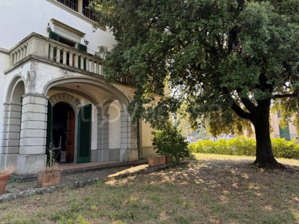 casa indipendente in vendita a Pistoia in zona Valdibrana