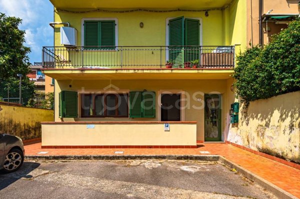 appartamento in vendita a Pistoia in zona Stadio