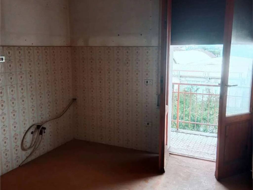 appartamento in vendita a Pistoia in zona Bottegone