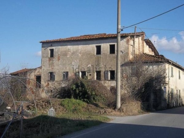 casale in vendita a Pistoia in zona Bottegone
