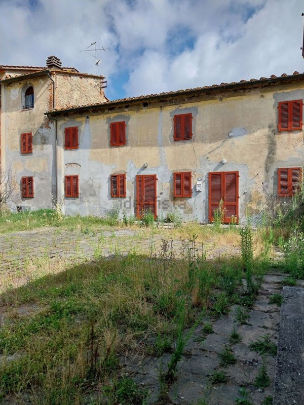 casale in vendita a Pistoia
