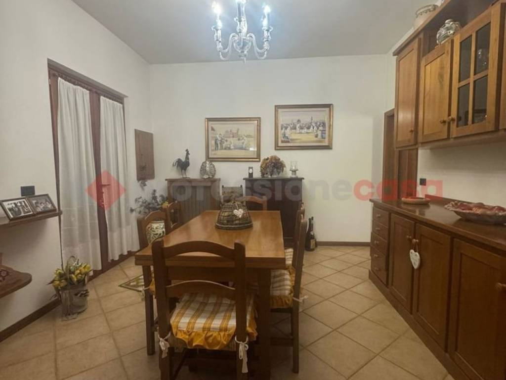 casa indipendente in vendita a Pistoia in zona La Cugna