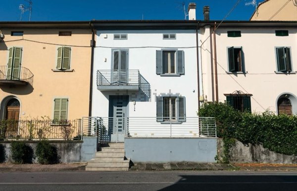 casa indipendente in vendita a Pistoia in zona Centro Città