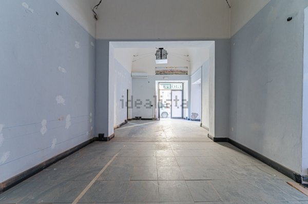 ufficio in vendita a Pistoia