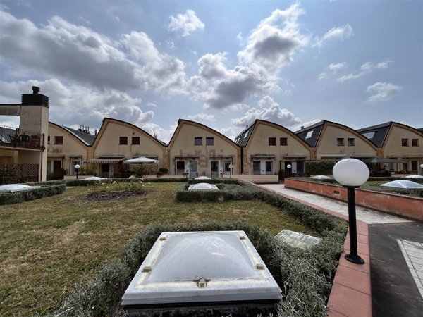 appartamento in vendita a Pistoia in zona Centro Città