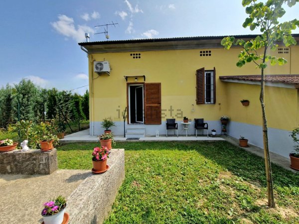 pentavano in vendita a Pistoia