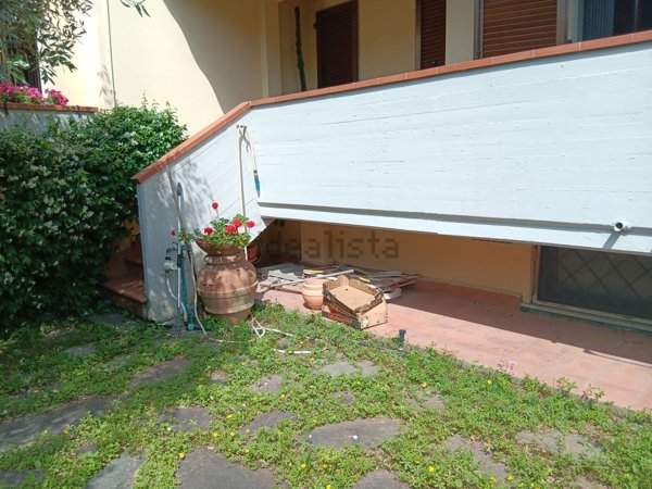 casa indipendente in vendita a Pistoia