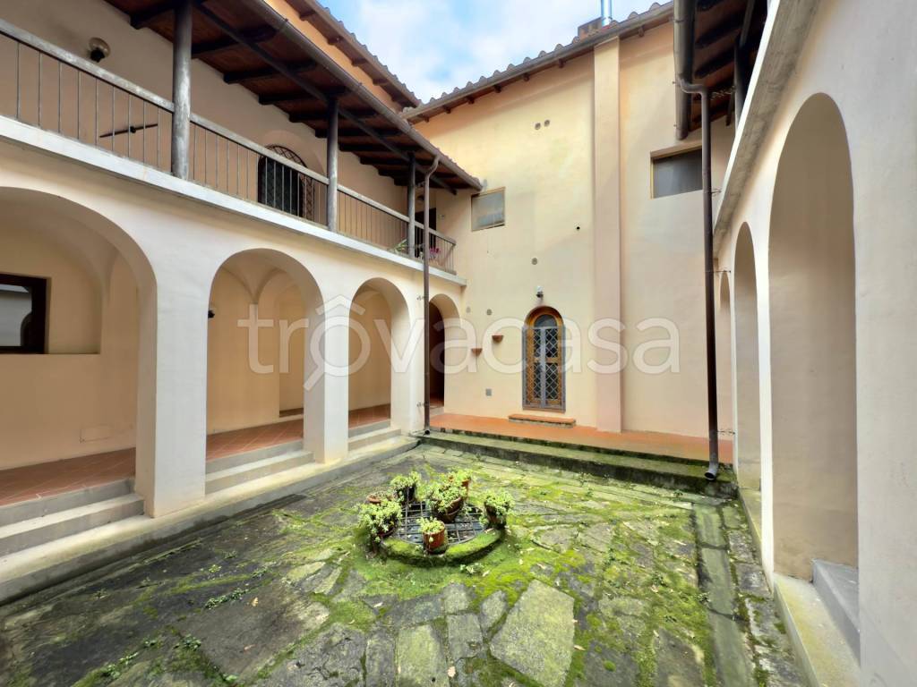 appartamento in vendita a Pistoia in zona Arcigliano