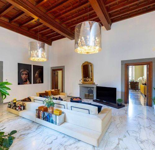 appartamento in vendita a Pistoia in zona Centro Città