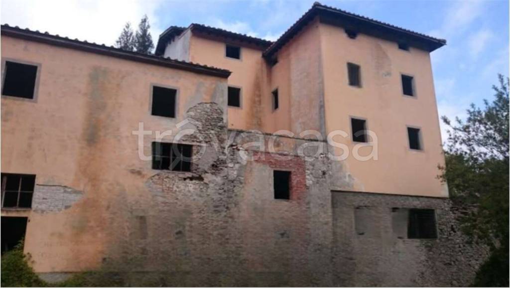 appartamento in vendita a Pistoia in zona Pracchia