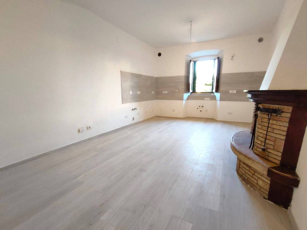 appartamento in vendita a Pistoia in zona Valdibure