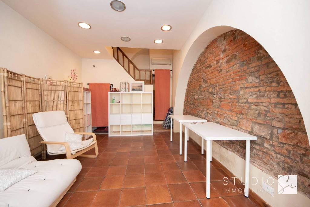 appartamento in vendita a Pistoia in zona Centro Città