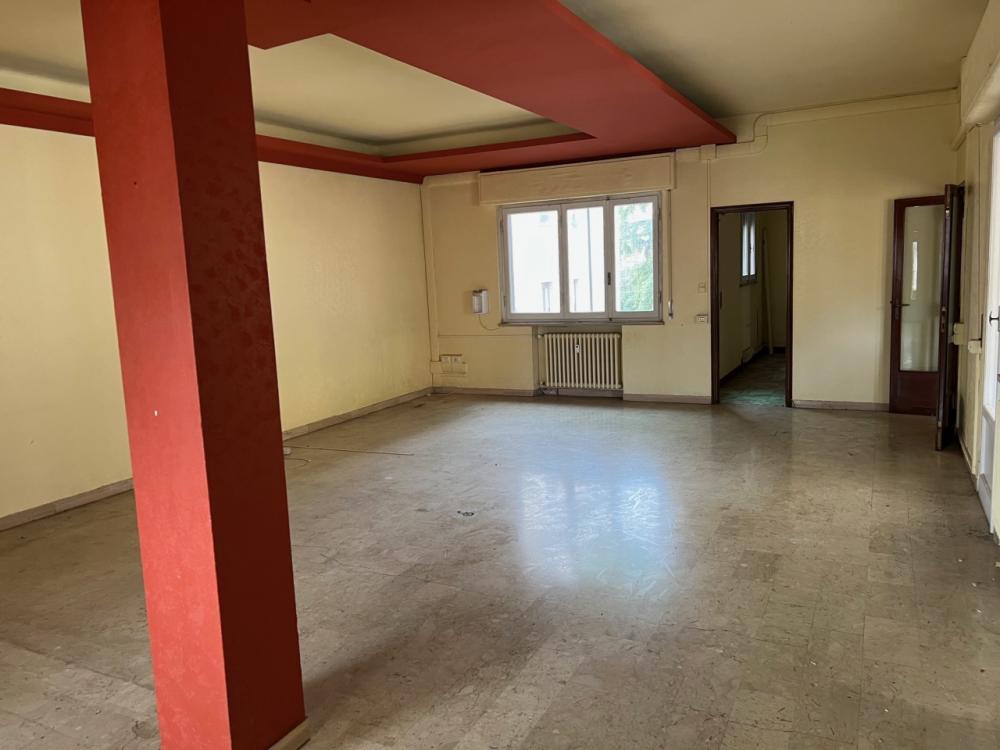 appartamento in vendita a Pistoia in zona Centro Città