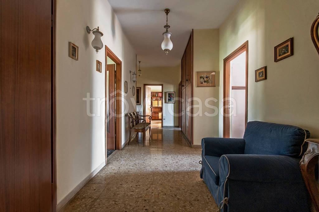 appartamento in vendita a Pistoia in zona Centro Città