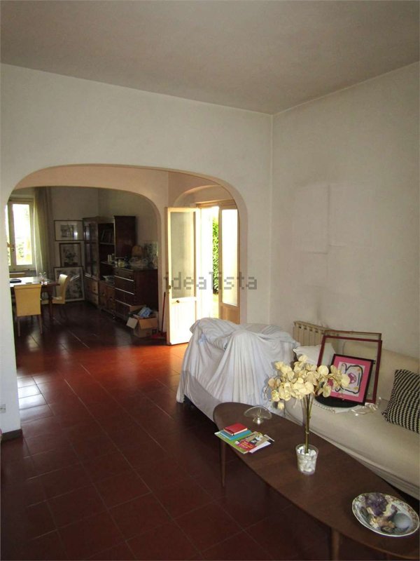 casa indipendente in vendita a Pistoia in zona Bottegone