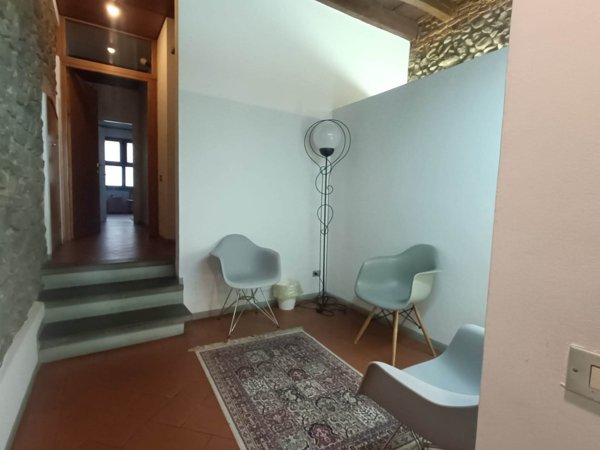 ufficio in vendita a Pistoia in zona Centro Città