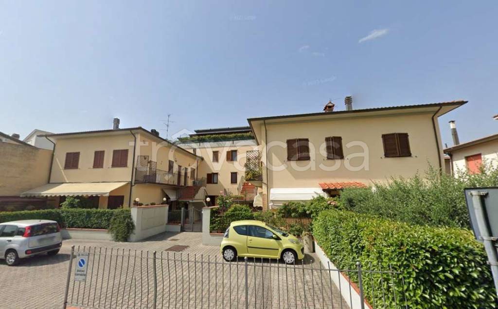 appartamento in vendita a Pistoia in zona Centro Città